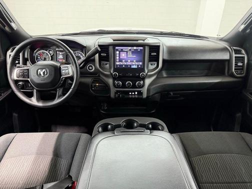 2022 RAM 3500 Tradesman Crew Cab 4x4 8' Box