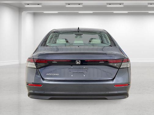 2025 Honda Accord LX 1.5T