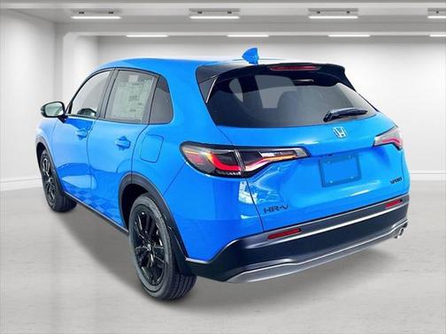 2026 Honda HR-V 2WD Sport