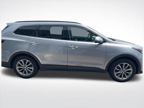 2019 Hyundai Santa Fe XL SE