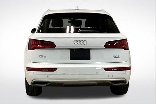 2018 Audi Q5 2.0T Premium Plus