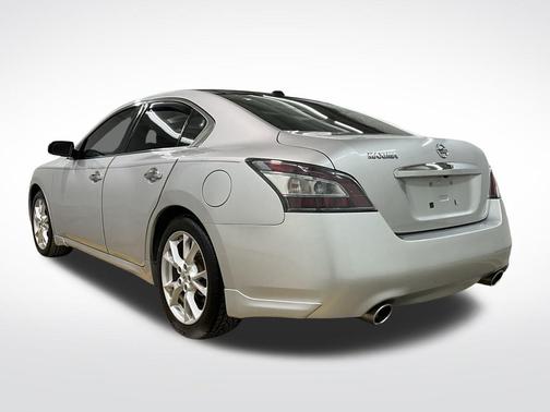 2012 Nissan Maxima SV