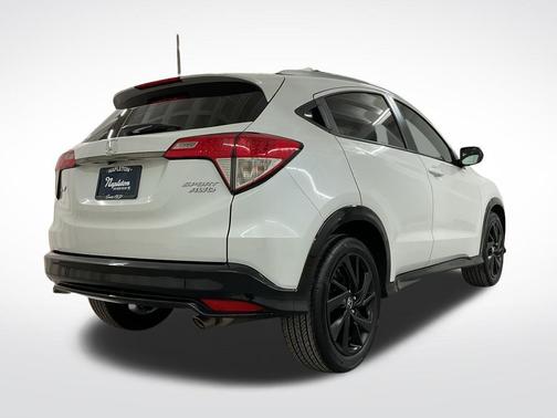 Platinum White Pearl 2021 Honda HR-V AWD Sport