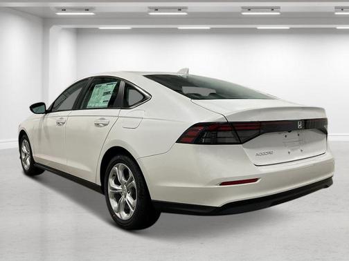 2025 Honda Accord LX 1.5T