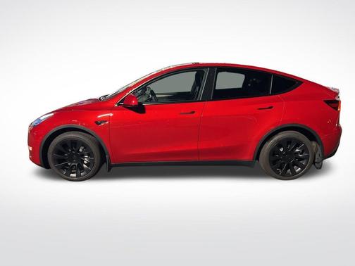 2022 Tesla Model Y Long Range Dual Motor All-Wheel Drive