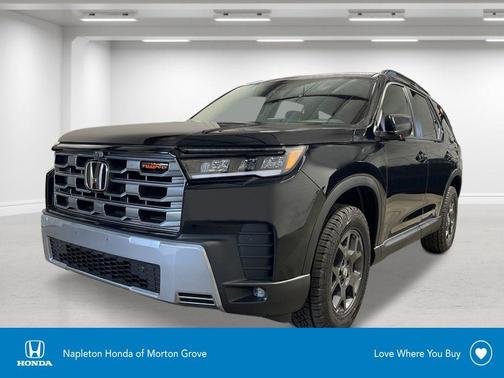Crystal Black Pearl 2026 Honda Pilot TrailSport