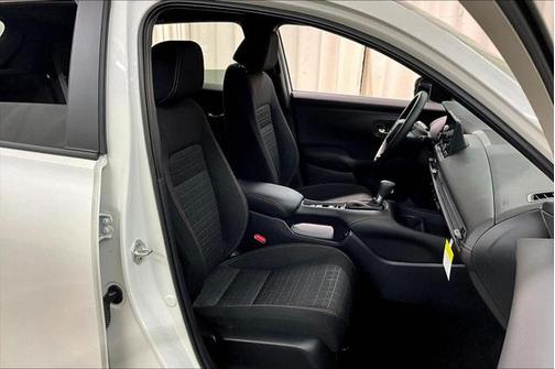2025 Honda HR-V AWD Sport