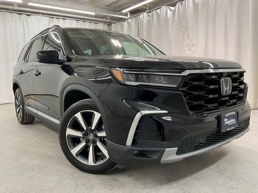 2023 Honda Pilot AWD Elite