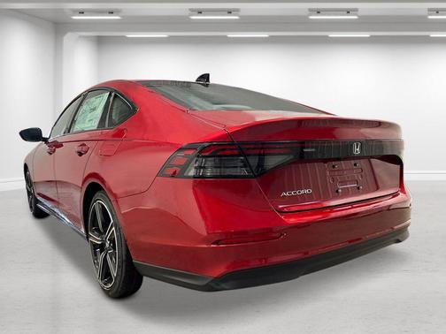 Radiant Red Metallic 2026 Honda Accord SE