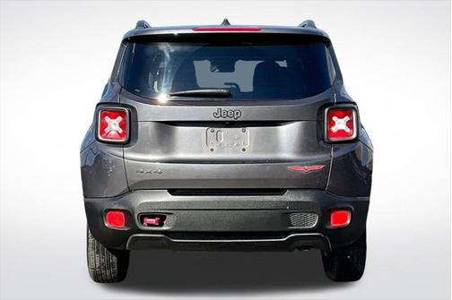 2017 Jeep Renegade Trailhawk