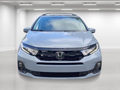 Sonic Gray Pearl 2026 Honda Odyssey Touring