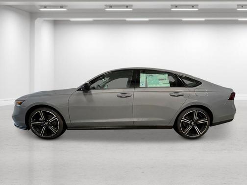 Urban Gray Pearl 2026 Honda Accord SE