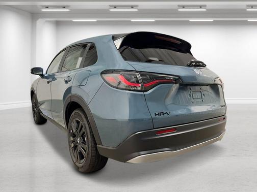 Misty Green Pearl 2027 Honda HR-V Sport