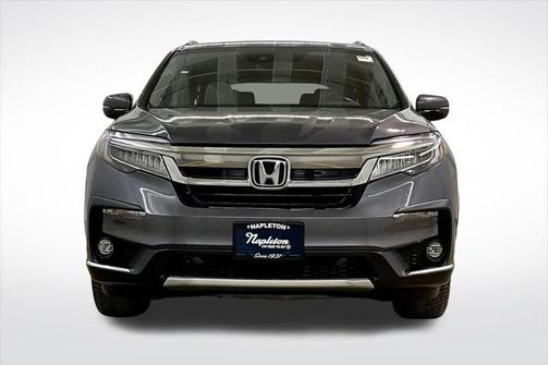 2022 Honda Pilot Touring 8-Passenger