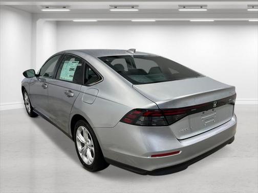 2025 Honda Accord LX 1.5T