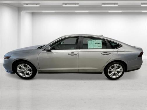 2025 Honda Accord LX 1.5T