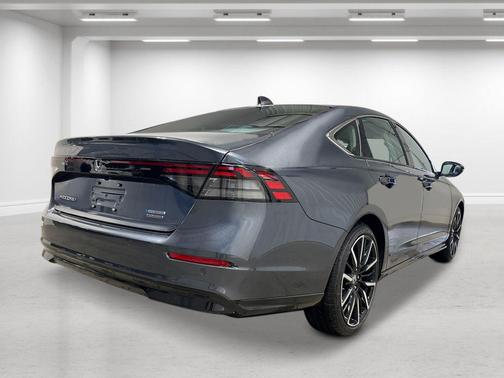 Meteorite Gray Metallic 2026 Honda Accord Hybrid Touring