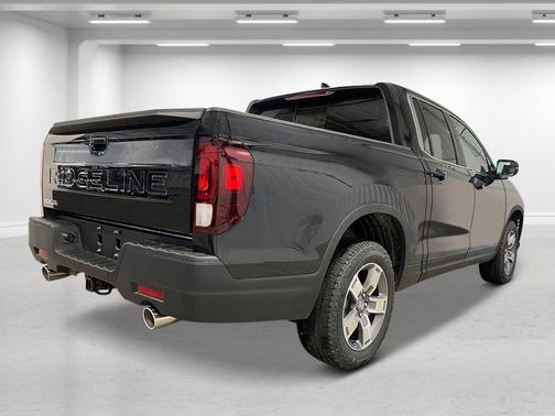Crystal Black Pearl 2026 Honda Ridgeline RTL