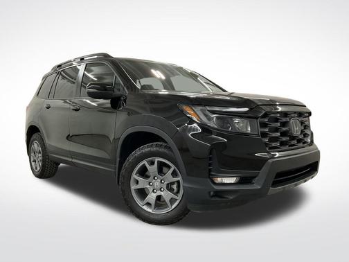 Crystal Black Pearl 2025 Honda Passport AWD TrailSport