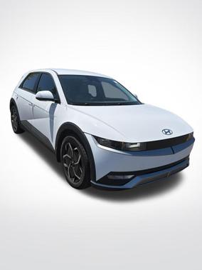 Atlas White 2023 Hyundai IONIQ 5 SEL