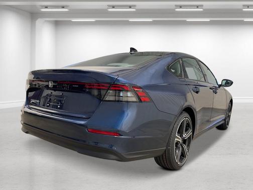 Canyon River Blue Metallic 2026 Honda Accord SE