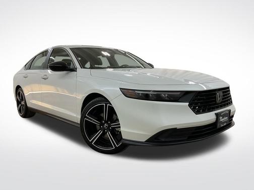 2025 Honda Accord Hybrid Base