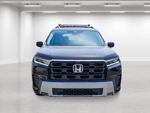 Crystal Black Pearl 2026 Honda Pilot Elite