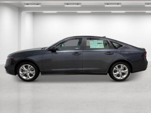 2025 Honda Accord LX 1.5T