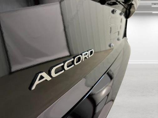 2025 Honda Accord LX 1.5T