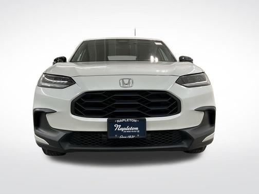 Platinum White Pearl 2023 Honda HR-V AWD Sport