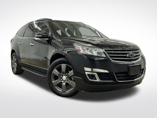 2017 Chevrolet Traverse 2LT