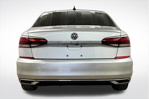 2020 Volkswagen Passat 2.0T SE