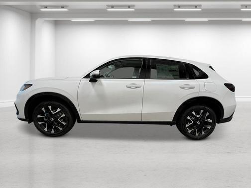 Platinum White Pearl 2026 Honda HR-V EX-L