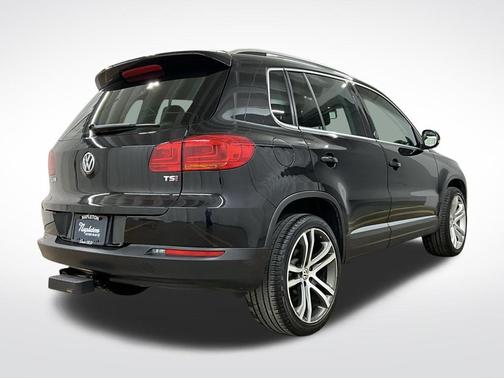 2017 Volkswagen Tiguan 2.0T Wolfsburg Edition