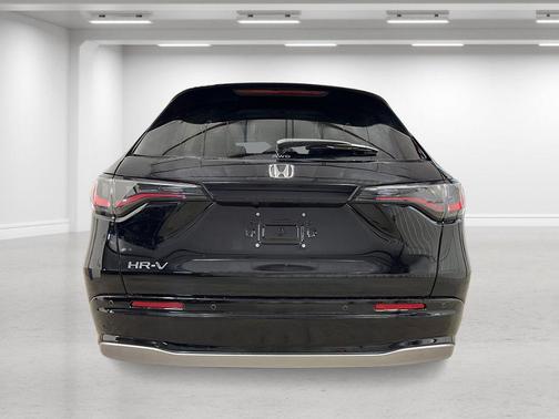 Crystal Black Pearl 2027 Honda HR-V EX-L