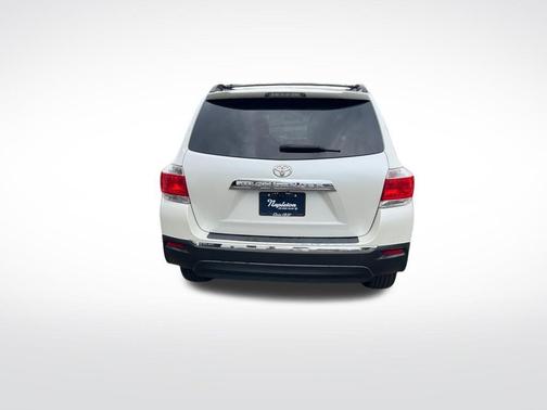 2012 Toyota Highlander SE