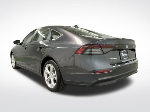 2025 Honda Accord LX 1.5T