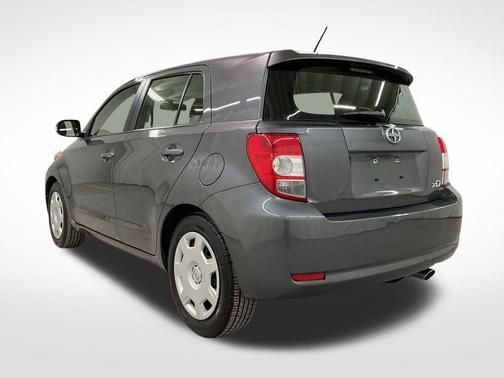 2014 Scion xD Base