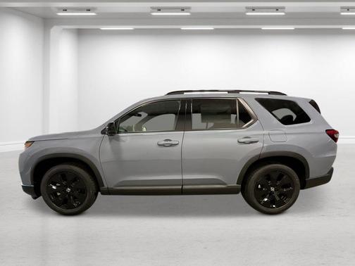 Sonic Gray Pearl 2026 Honda Pilot Black Edition