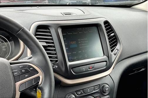 2018 Jeep Cherokee Latitude