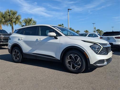 2024 Kia Sportage LX