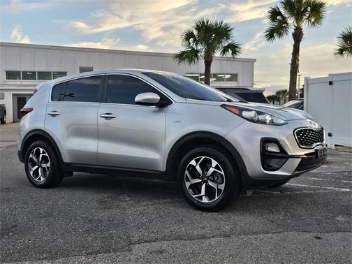 2022 Kia Sportage LX