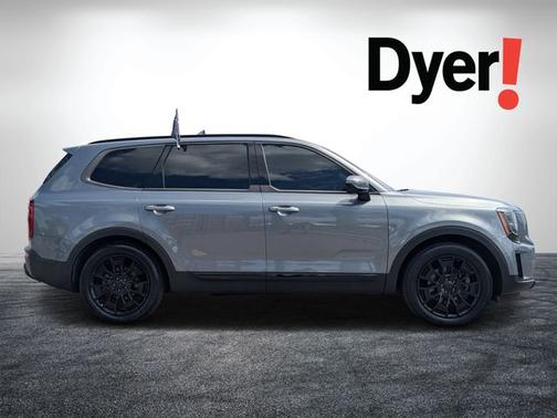 Everlasting Silver 2021 Kia Telluride SX