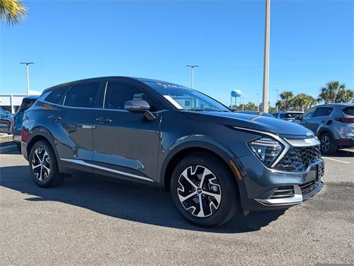 2025 Kia Sportage EX