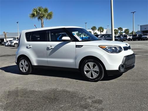 2016 Kia Soul Base