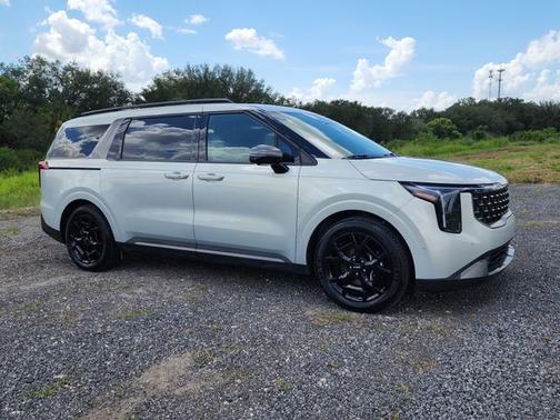 Ivory 2025 Kia Carnival SX Prestige