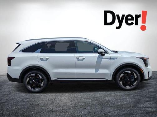 Snow White Pearl 2026 Kia Sorento Hybrid EX