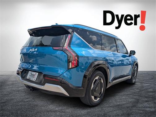 2024 Kia EV9 Land