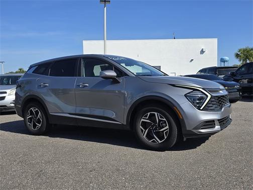 2024 Kia Sportage LX