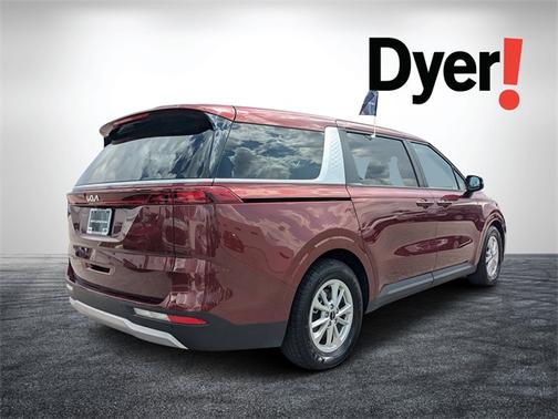 2023 Kia Carnival LX